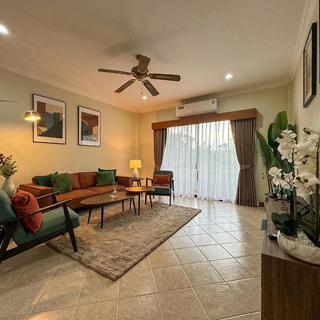 View Talay Longstay Bãi biển Jomtien Ngoại thất bức ảnh